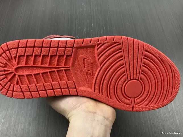 MaikeSneakers Jordan High OG 555088-112 Retro 'Track Red' Air 1 0513